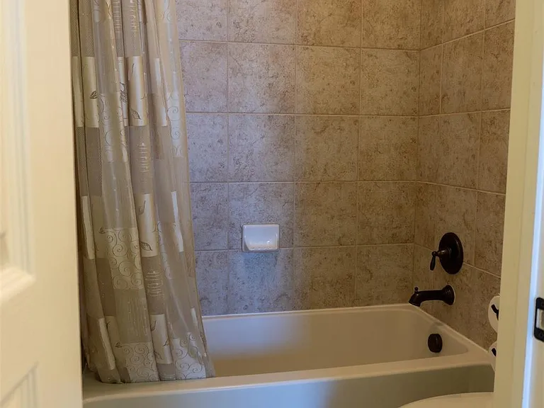 25614 Somerset Meadows Ct — Photo 31