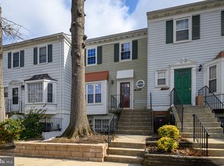 1515 Marlborough Ct, Crofton, MD 21114