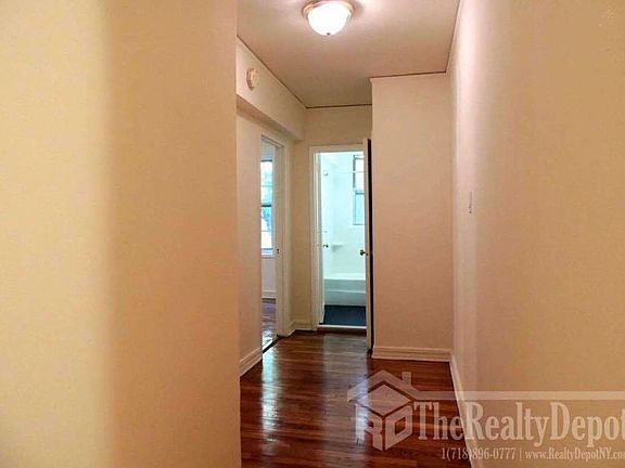 4th image of 8343 118th St APT 1E