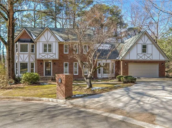 3964 Preston Ct, Atlanta, GA 30319