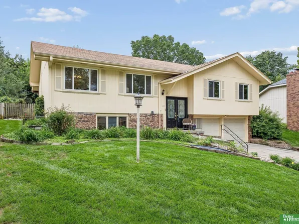 431 S 150th Cir, Omaha, NE 68154