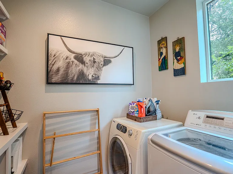 2320 Kellie Brooke Rd — Photo 18