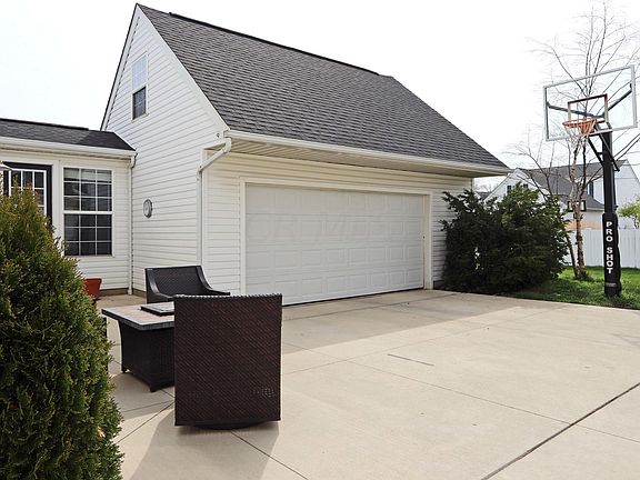2nd image of 4371 Chanterelle Dr
