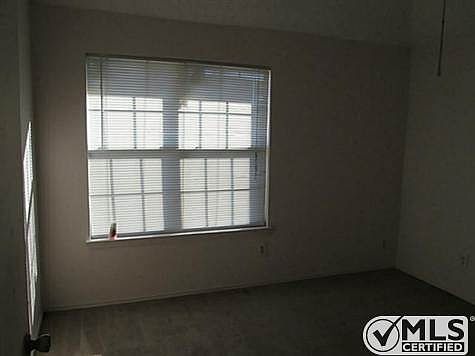 5th image of 10220 Oak Branch Ln