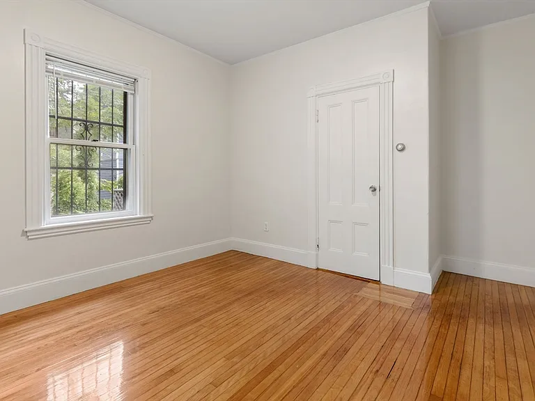 247 Park St #1 — Photo 18
