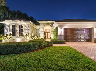 101 Abondance Dr, Palm Beach Gardens, FL 33410