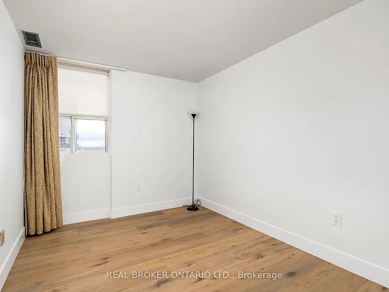 3845 Lake Shore Blvd W #1601 — Photo 15