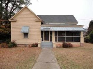 321 W Market St, Timmonsville, SC 29161