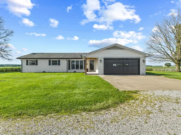 3343 W Hinshaw Rd, Monrovia, IN 46157