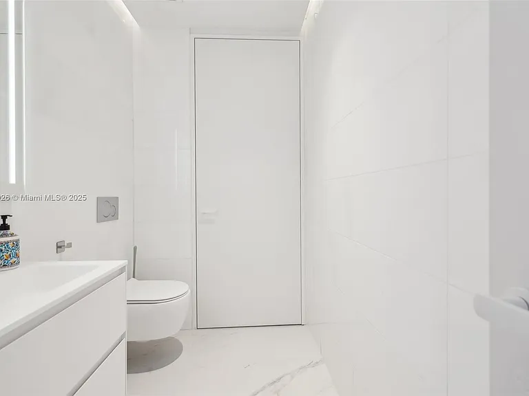 2000 S Ocean Dr #28A — Photo 43