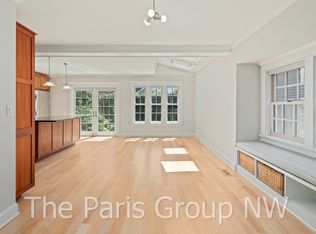 115 NE 51st St, Seattle, WA 98105