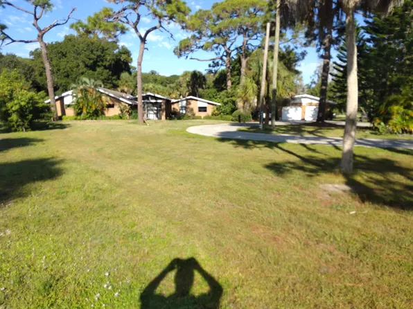 (undisclosed Address), Englewood, FL 34223