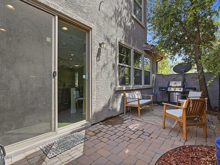 464 N Ranger Trl — Photo 37