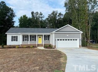 375 Tanning Ridge Dr, Dunn, NC 28334