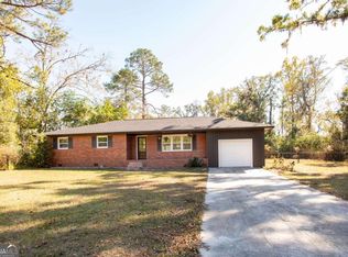 2885 Longwood Rd, Waycross, GA 31503