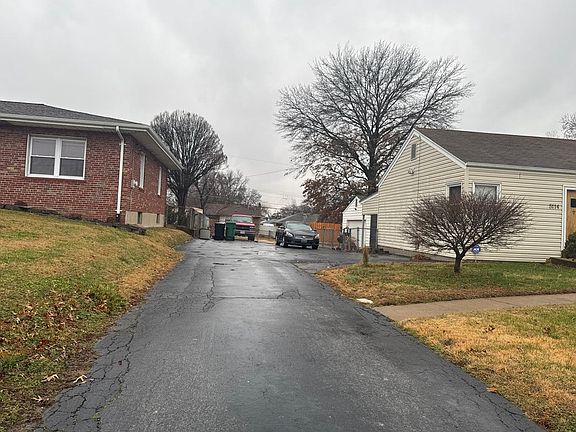 3rd image of 5114 Weber Rd