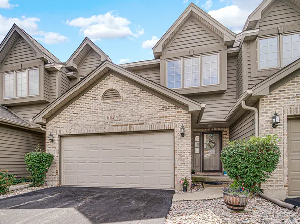 962 Ascot Dr, Elgin, IL 60123