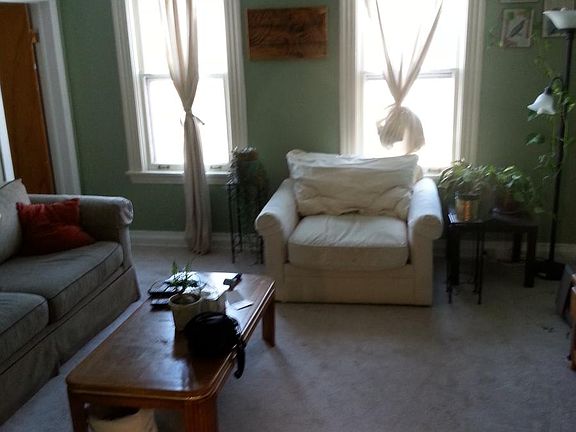 3rd image of 525 Ferdinand Ave APT 2