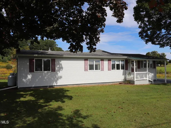 1674 State Highway 29, Gloversville, NY 12078