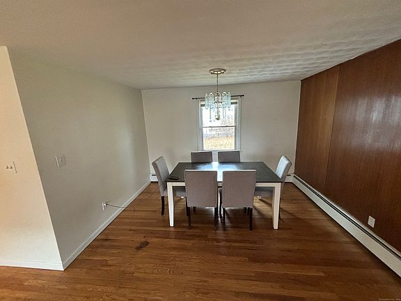 2nd image of 48 Westminster St