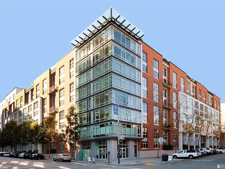 200 Brannan St #117 — Photo 28