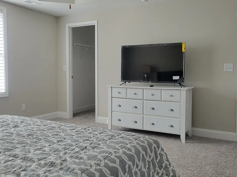 1413 Creek Bend Ter — Photo 4