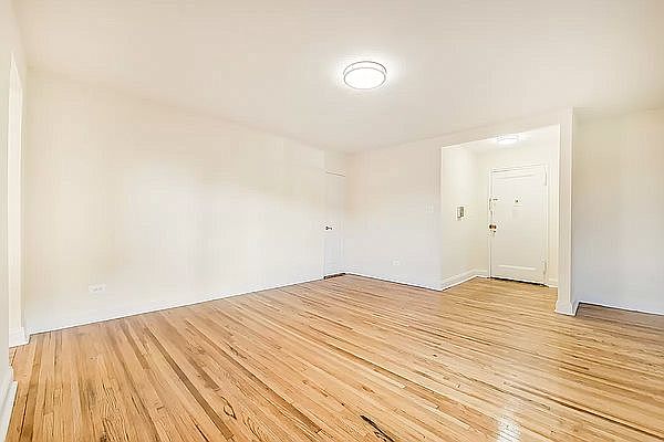 1st image of 2070 20th Ln APT 6E