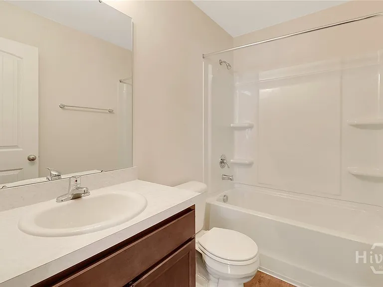 532 Cade Dr — Photo 6