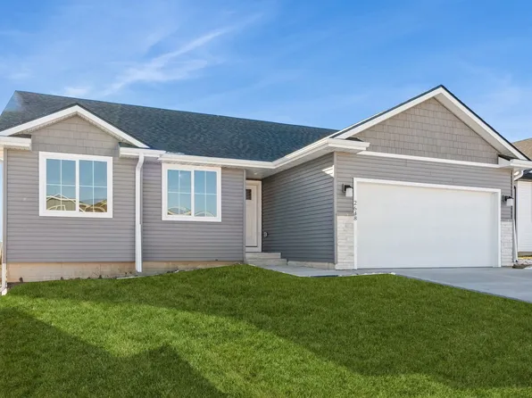 2648 21st St SW, Altoona, IA 50009