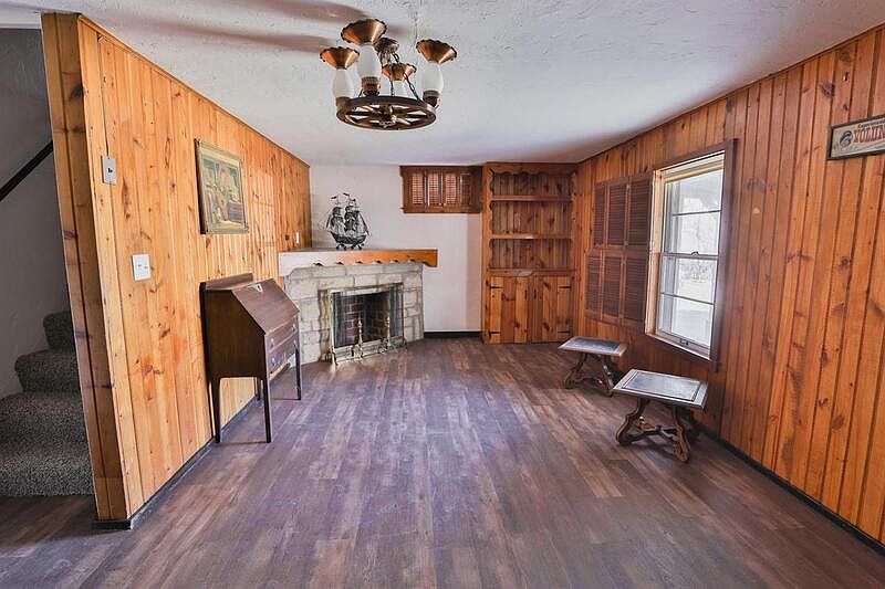 1st image of 2006 Harlan Dr Unit 2