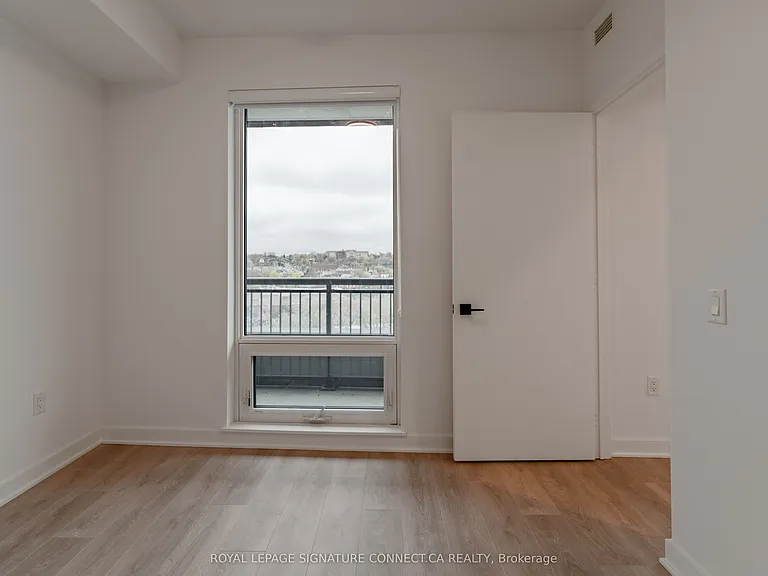 1185 Dupont St #424 — Photo 11