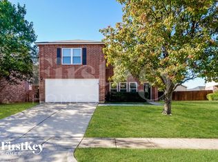 5240 Blue Cir, Haltom City, TX 76137