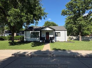 523 S Clay St, Grand Island, NE 68803