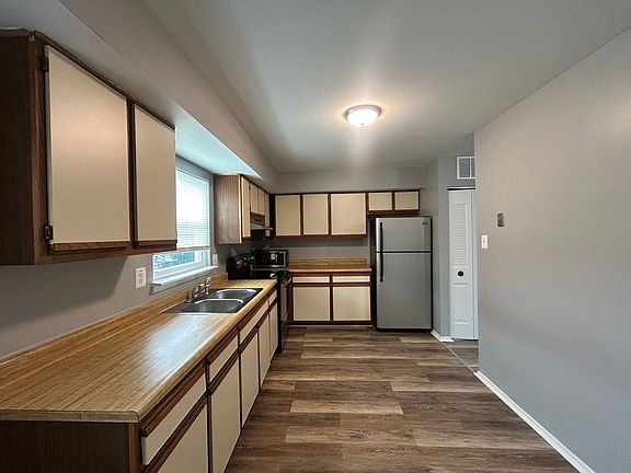 2nd image of 1110 Harford Ave