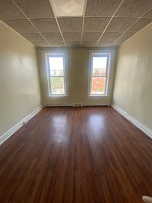 Rented by NYC LUXURY APT RENTALS CO LLC | media 8