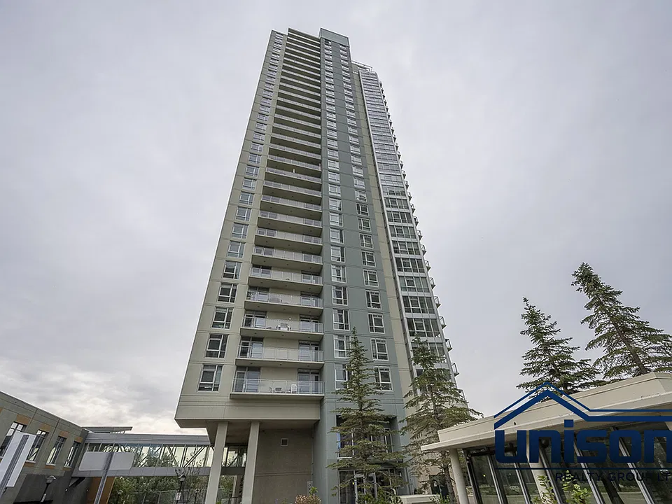 99 Spruce Pl SW #2007