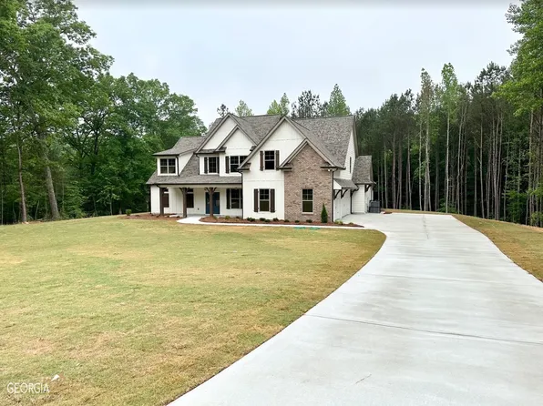 131 Gwendolyn Ct, Carrollton, GA 30117