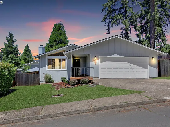 1500 E Taylor Ave, Cottage Grove, OR 97424