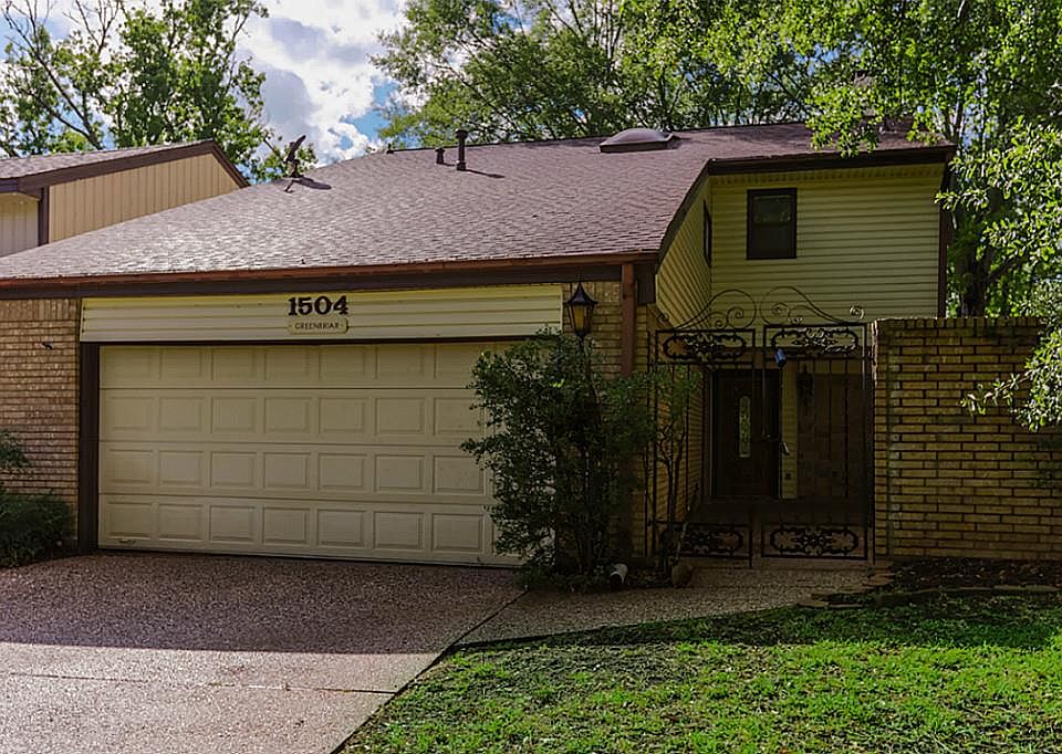 1st image of 1504 Green Briar Dr