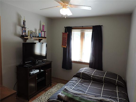 5th image of 3109 Broadlawn Dr