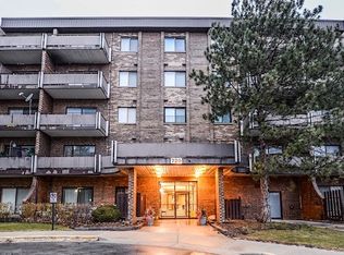 720 Wellington Ave UNIT 107, Elk Grove Village, IL