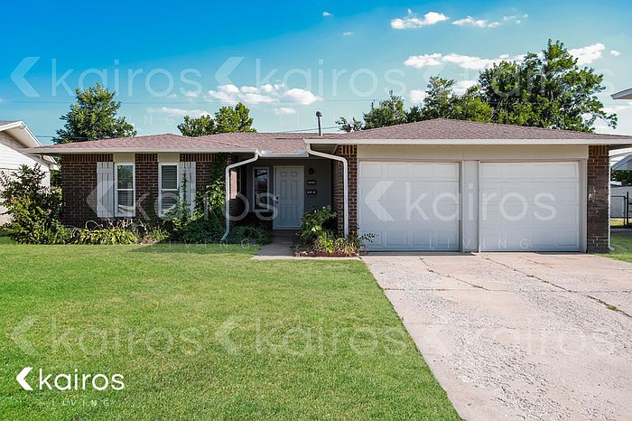 1st image of 204 NE 19th St