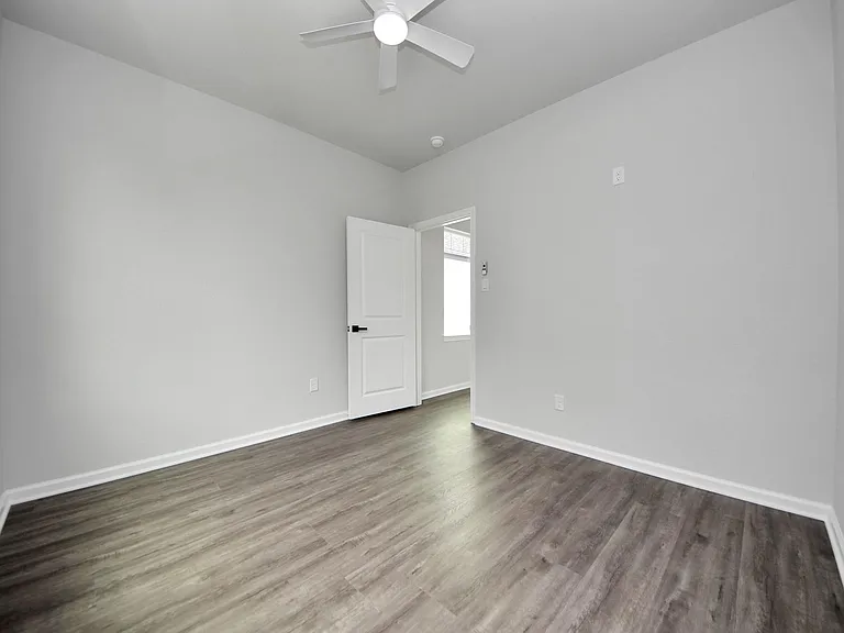 303 S Utah St — Photo 24