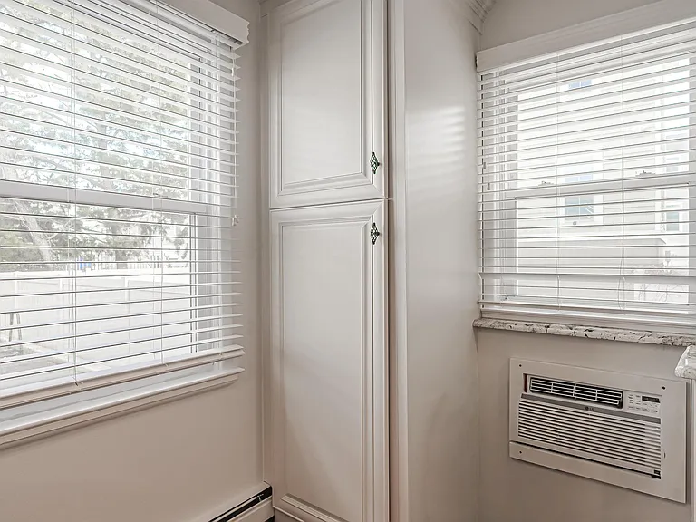 9506 Ventnor Ave #7 — Photo 17