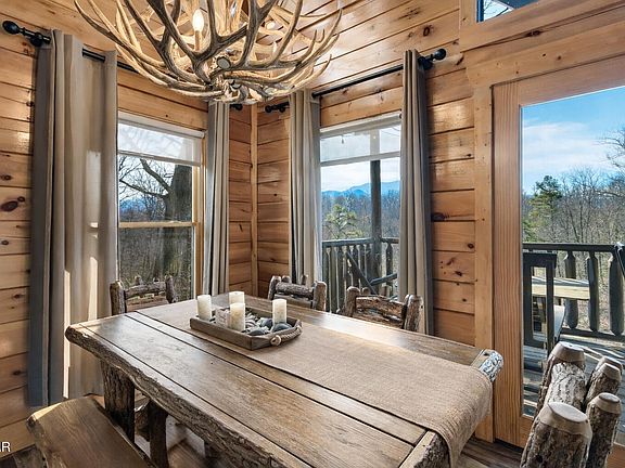 4th image of 2029 Settlers Ridge Way