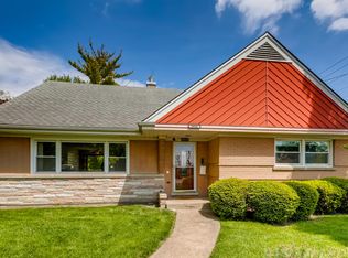 6944 Church St, Morton Grove, IL 60053