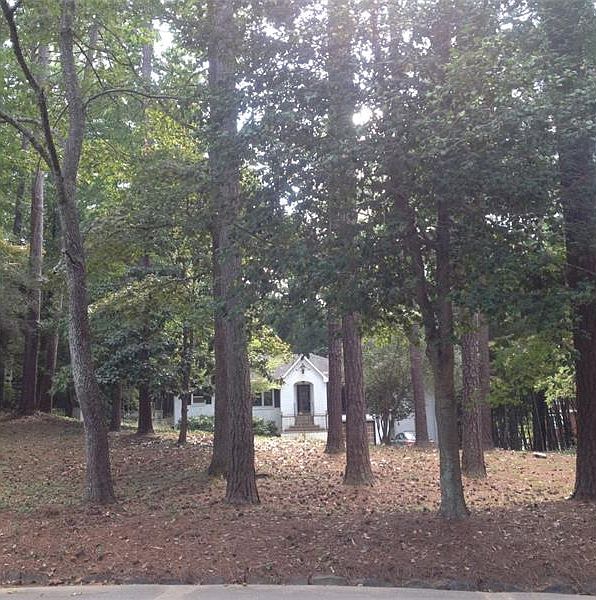 2nd image of 4411 E Conway Dr NW