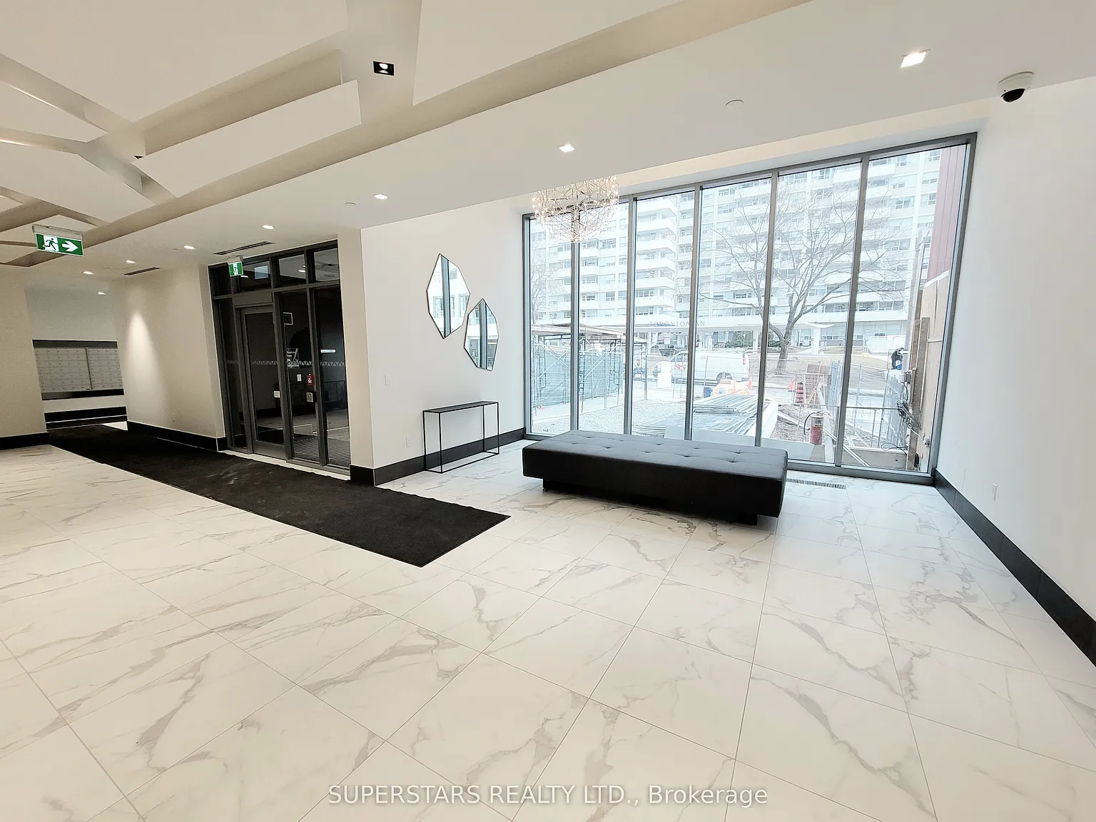 2 bed, $2,350 — Photo 4