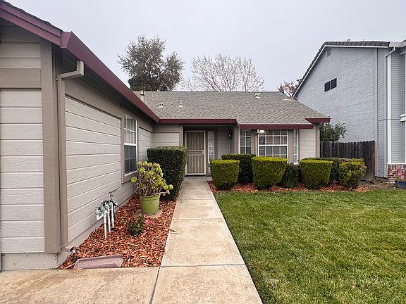 2nd image of 5137 Emerald Fell Ct