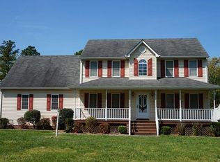 5417 Willow Oak Dr, Prince George, VA 23875